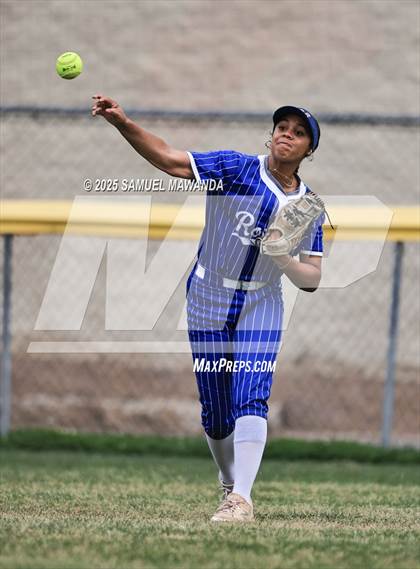Thumbnail 3 in  El Camino Real @ Bishop Alemany photogallery.