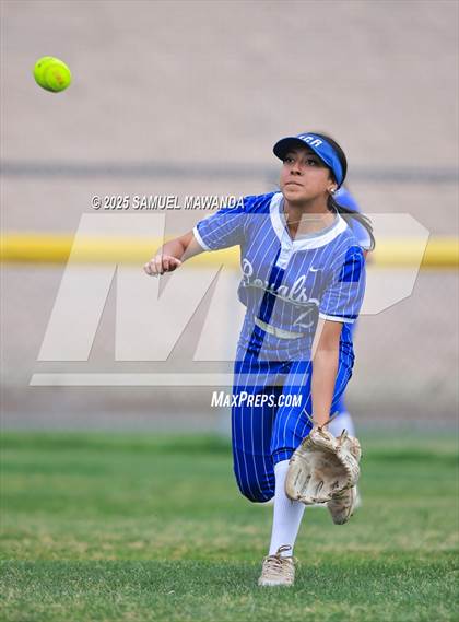 Thumbnail 3 in  El Camino Real @ Bishop Alemany photogallery.