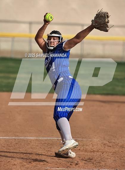 Thumbnail 1 in  El Camino Real @ Bishop Alemany photogallery.