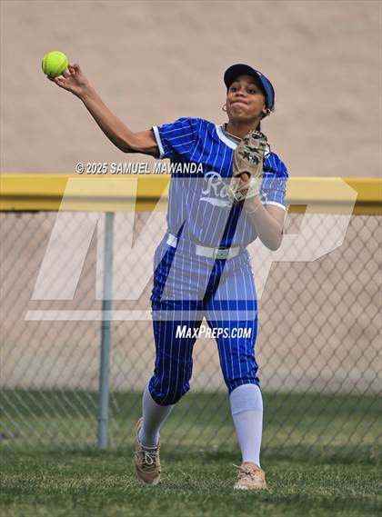 Thumbnail 3 in  El Camino Real @ Bishop Alemany photogallery.