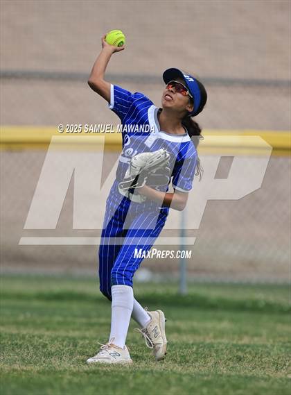 Thumbnail 3 in  El Camino Real @ Bishop Alemany photogallery.