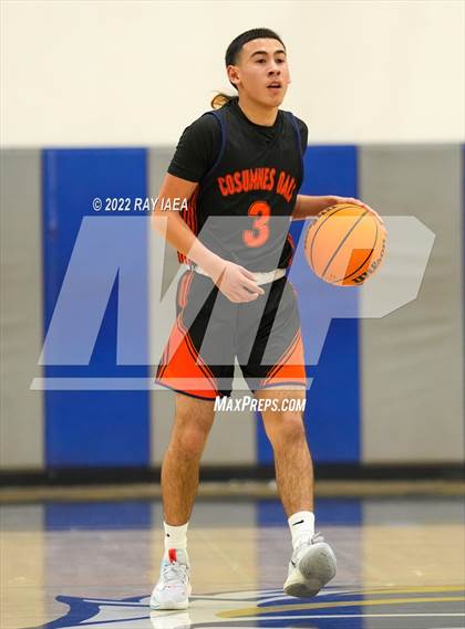 Thumbnail 1 in Cosumnes Oaks @ Inderkum photogallery.