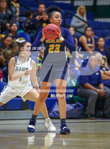Thumbnail 3 in Highland @ Rio Rancho photogallery.