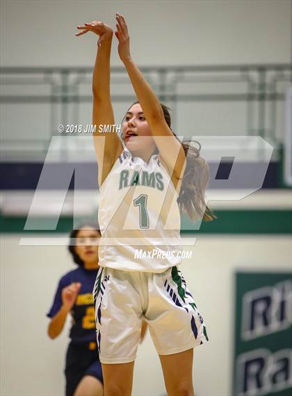 Thumbnail 2 in Highland @ Rio Rancho photogallery.