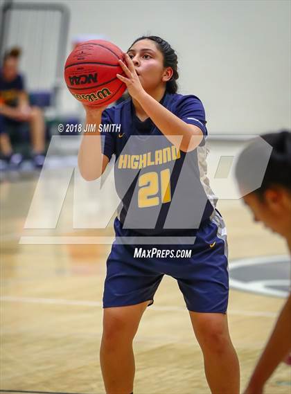 Thumbnail 1 in Highland @ Rio Rancho photogallery.