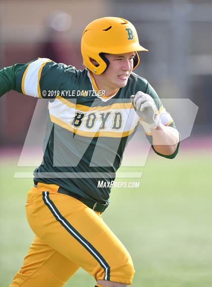 Thumbnail 2 in Boyd vs Vernon (Walker Stallcup Tournament) photogallery.