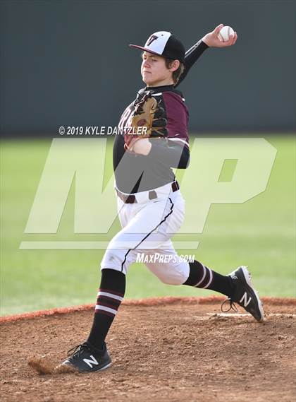 Thumbnail 1 in Boyd vs Vernon (Walker Stallcup Tournament) photogallery.