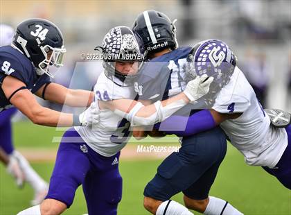 Thumbnail 1 in Smithson Valley vs. College Station (UIL 5A D1 Region 3 Final) photogallery.