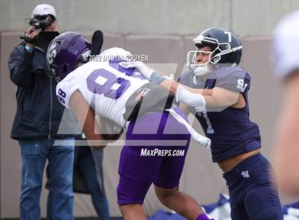 Thumbnail 3 in Smithson Valley vs. College Station (UIL 5A D1 Region 3 Final) photogallery.