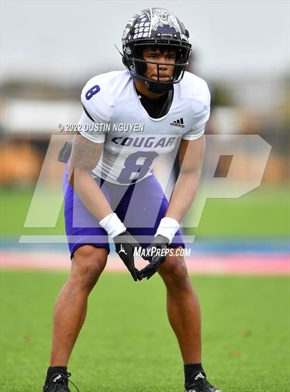 Thumbnail 2 in Smithson Valley vs. College Station (UIL 5A D1 Region 3 Final) photogallery.