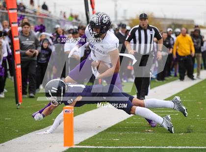 Thumbnail 2 in Smithson Valley vs. College Station (UIL 5A D1 Region 3 Final) photogallery.
