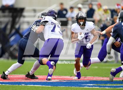 Thumbnail 1 in Smithson Valley vs. College Station (UIL 5A D1 Region 3 Final) photogallery.