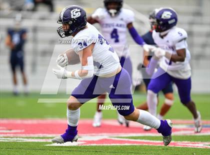 Thumbnail 1 in Smithson Valley vs. College Station (UIL 5A D1 Region 3 Final) photogallery.