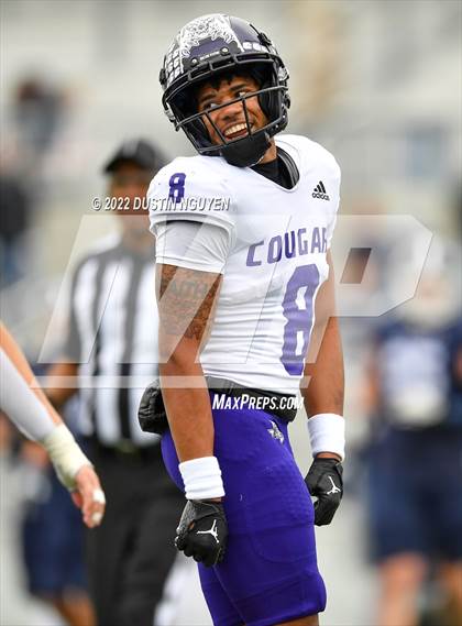 Thumbnail 3 in Smithson Valley vs. College Station (UIL 5A D1 Region 3 Final) photogallery.
