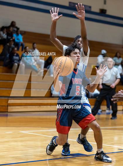 Thumbnail 3 in Terry Sanford @ Westover photogallery.