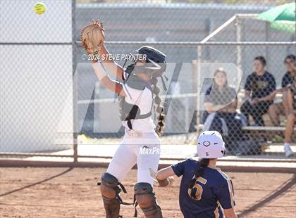 Thumbnail 2 in Yuma Catholic @ Wickenburg photogallery.