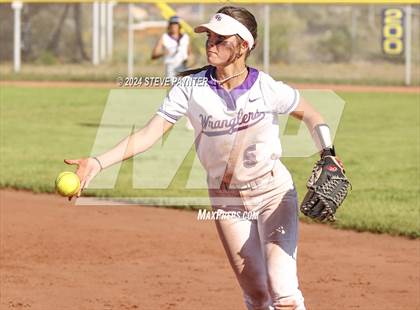 Thumbnail 3 in Yuma Catholic @ Wickenburg photogallery.