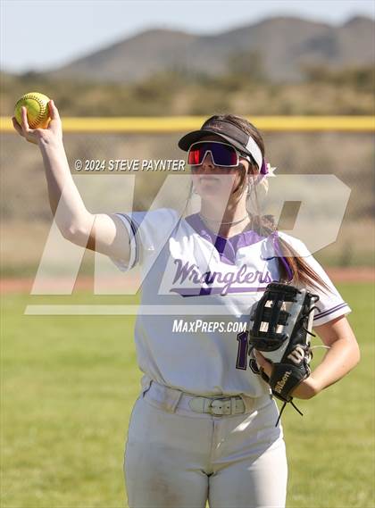 Thumbnail 2 in Yuma Catholic @ Wickenburg photogallery.