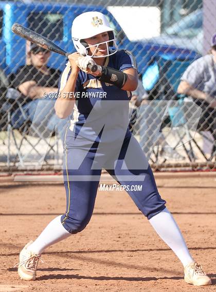 Thumbnail 1 in Yuma Catholic @ Wickenburg photogallery.