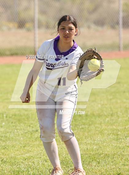 Thumbnail 1 in Yuma Catholic @ Wickenburg photogallery.