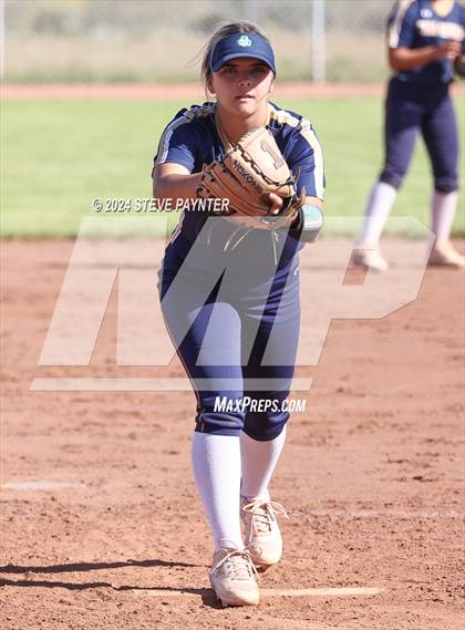 Thumbnail 3 in Yuma Catholic @ Wickenburg photogallery.