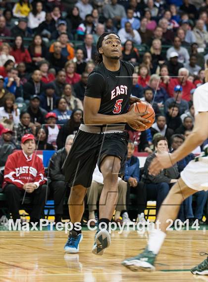 Thumbnail 2 in St. Joseph vs. East Side (NJSIAA Tournament of Champions Final)  photogallery.