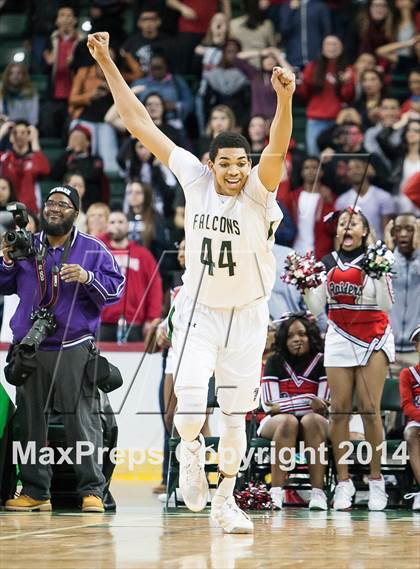 Thumbnail 1 in St. Joseph vs. East Side (NJSIAA Tournament of Champions Final)  photogallery.