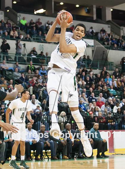 Thumbnail 3 in St. Joseph vs. East Side (NJSIAA Tournament of Champions Final)  photogallery.