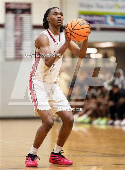 Thumbnail 3 in Fox Creek vs. Greenforest (Ricky Moore Invitational) photogallery.