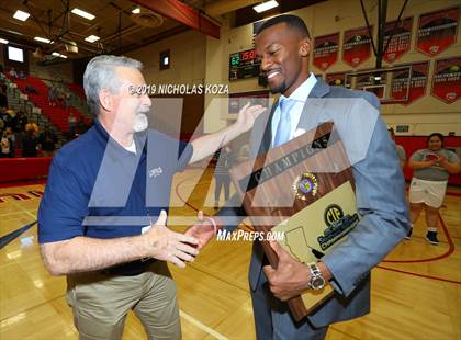 Thumbnail 3 in Linfield Christian vs. Montclair (CIF SS D5AA Finals) photogallery.