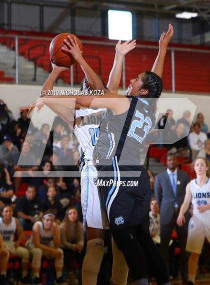 Thumbnail 3 in Linfield Christian vs. Montclair (CIF SS D5AA Finals) photogallery.