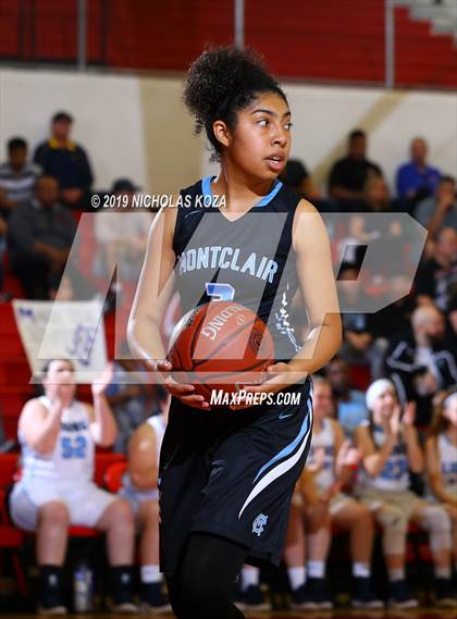 Thumbnail 1 in Linfield Christian vs. Montclair (CIF SS D5AA Finals) photogallery.