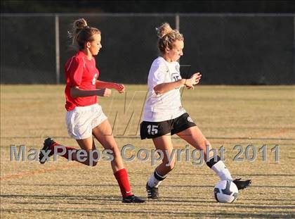 Thumbnail 1 in Sevier County vs Jefferson County (District 2 AAA Championship) photogallery.