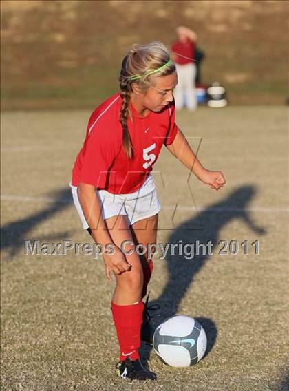 Thumbnail 1 in Sevier County vs Jefferson County (District 2 AAA Championship) photogallery.