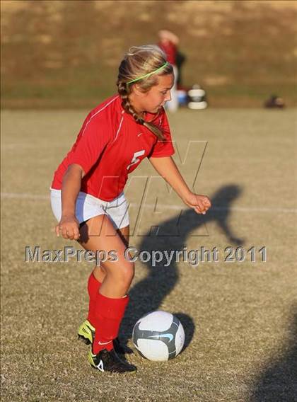 Thumbnail 3 in Sevier County vs Jefferson County (District 2 AAA Championship) photogallery.