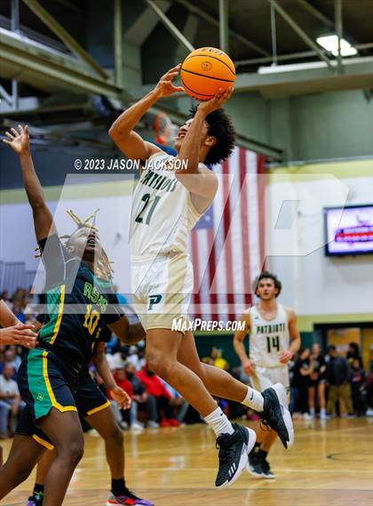 Thumbnail 3 in Richmond @ Pinecrest photogallery.