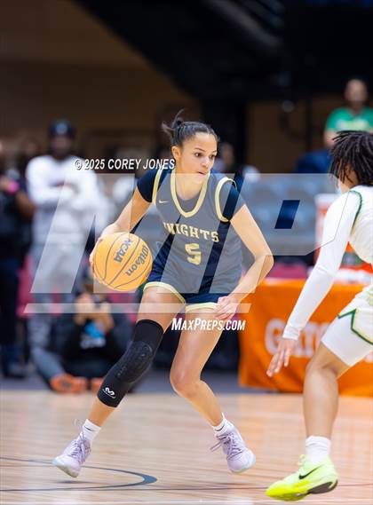 Thumbnail 2 in River Ridge vs Langston Hughes (GHSA 5A Championship) photogallery.