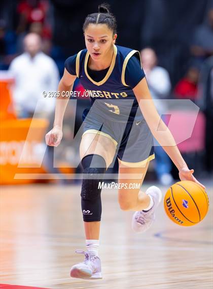 Thumbnail 2 in River Ridge vs Langston Hughes (GHSA 5A Championship) photogallery.