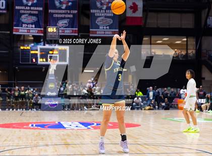 Thumbnail 2 in River Ridge vs Langston Hughes (GHSA 5A Championship) photogallery.