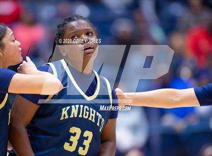 Thumbnail 3 in River Ridge vs Langston Hughes (GHSA 5A Championship) photogallery.