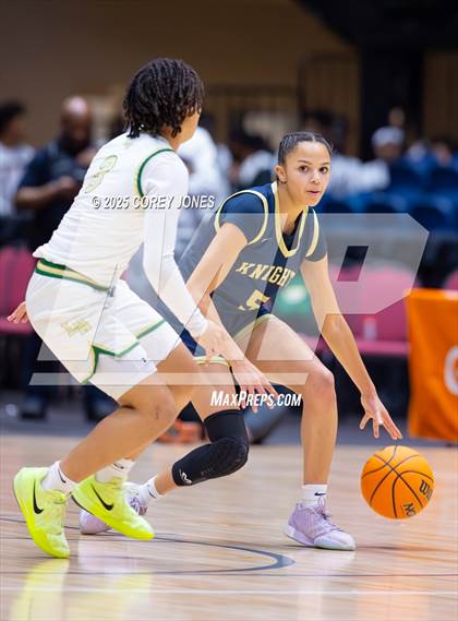 Thumbnail 1 in River Ridge vs Langston Hughes (GHSA 5A Championship) photogallery.