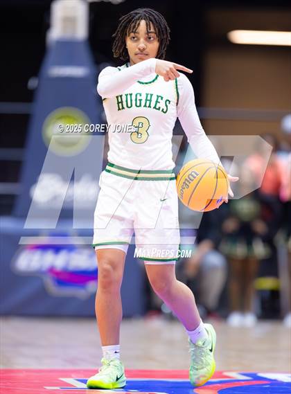 Thumbnail 3 in River Ridge vs Langston Hughes (GHSA 5A Championship) photogallery.