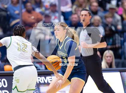 Thumbnail 3 in River Ridge vs Langston Hughes (GHSA 5A Championship) photogallery.