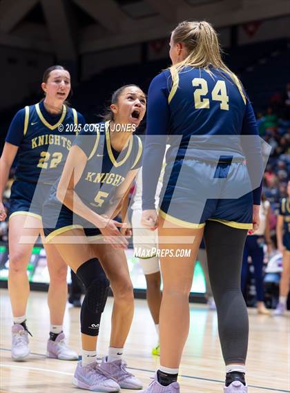 Thumbnail 3 in River Ridge vs Langston Hughes (GHSA 5A Championship) photogallery.