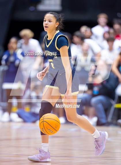 Thumbnail 3 in River Ridge vs Langston Hughes (GHSA 5A Championship) photogallery.