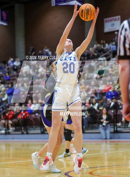 Thumbnail 2 in Carbon vs. Richfield (UHSAA 3A Semifinal) photogallery.