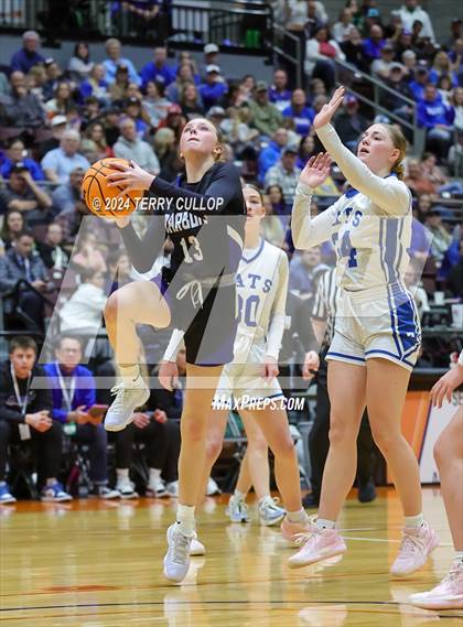 Thumbnail 1 in Carbon vs. Richfield (UHSAA 3A Semifinal) photogallery.