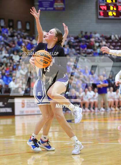 Thumbnail 2 in Carbon vs. Richfield (UHSAA 3A Semifinal) photogallery.