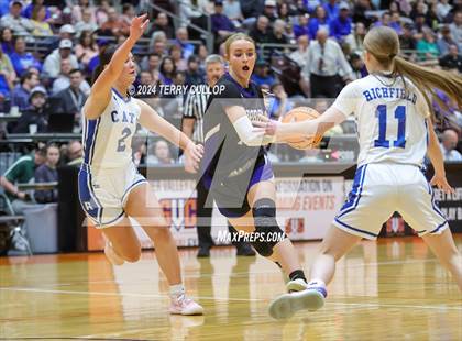Thumbnail 3 in Carbon vs. Richfield (UHSAA 3A Semifinal) photogallery.