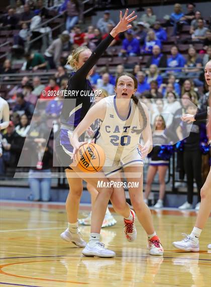 Thumbnail 3 in Carbon vs. Richfield (UHSAA 3A Semifinal) photogallery.